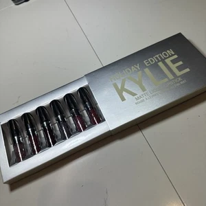 Kylie Cosmetics Holiday Edition matte flüssige Lippenstifte je 6 x 0,088 flüssige Unzen - Bild 1 von 4