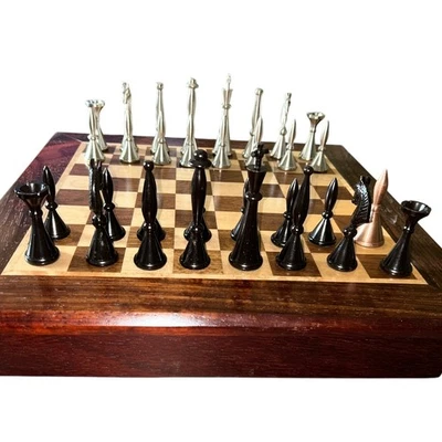 Brass Art Deco Chess Pieces (No board) *Read* Beautiful, Vintage - Image 1 of 4