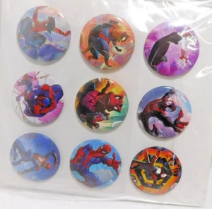 18 Brand New 1 1/4" SPIDERMAN Pin Back Buttons on Card - Picture 1 of 2