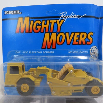 Ertl Caterpillar 613C Elevating Scaper  made USA  1/64 CAT-2419-71AP-P - Изображение 1 из 4