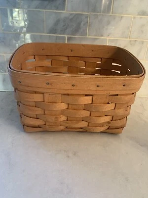 Longaberger Basket Slanted 1999 6“ height Back 5” Height Front 8 1/4”  Wide ￼ - Image 1 of 4