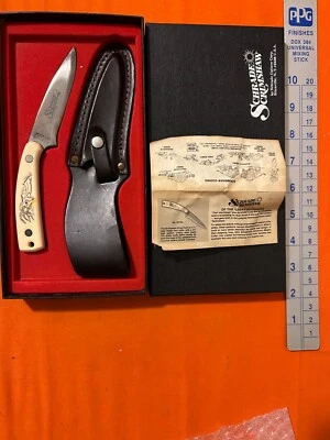 复古 Schrade Scrimshaw Buck Head SC501 固定刀片鞘刀 美国 — 第 1/4 张图片