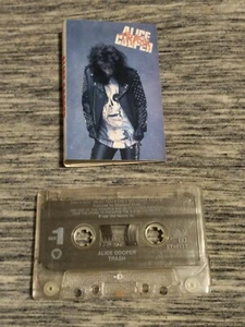 Alice Cooper Trash Cassette-Tested - Picture 1 of 3