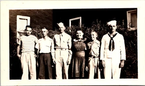 1944 WWII US Soldier Sailor Home Leave Tuscarawas County OH WWII Photo Snapshot - Picture 1 of 3