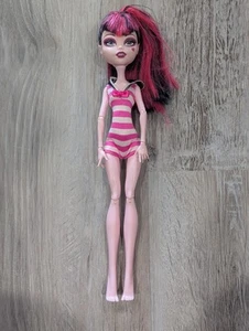 Monster High Skull Shores Draculaura - Bild 1 von 5