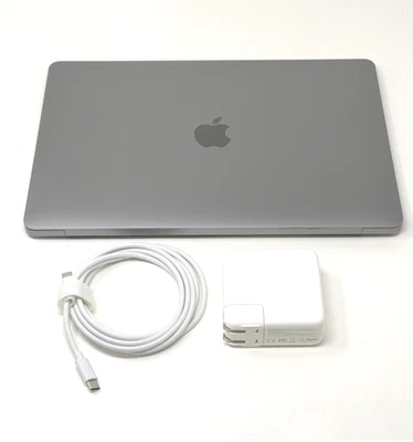 Apple Macbook Air Core i5 1.1Ghz 13in 256GB 8GB RAM 2020 Space Gray Poor Used - Image 1 of 4