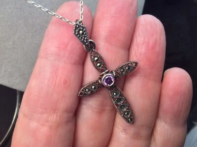 Colgante Cruz Circonita Púrpura Marcasita Art Deco FIRMADO 'R' Plata de Ley Diapositiva Foto 1 de 4