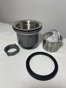 Kraus 4 1/2” Stainless Steel Strainer BST-1 NO Cover & t-shaped Seal See Photos - Picture 1 of 3