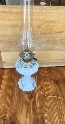 Lámpara de aceite Nippon Japón floral pintada a mano Foto 1 de 4