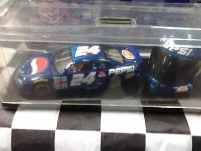Jeff Gordon #24 1999 Pepsi carro/capacete escala 1:32 CONJUNTO NC4252 NASCAR NOVO NA CAIXA - Imagem 1 de 4