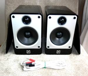 Audiophile Q Acoustic Concept 20 Speakers System in piano black - Free QED wires - Picture 1 of 24