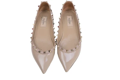 Valentino Garavani Rockstud Beige Charol Punta Ballet Planos Talla 37 Foto 1 de 4
