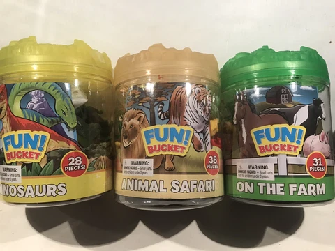 FUN BUCKETS~Different Themes And Pieces Dinosauers,,Horse,Lion,Etc.. Storage NW Cover