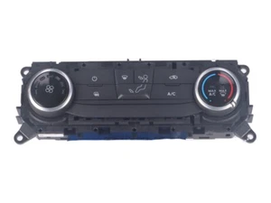Accionamiento de calefacción (Consola) FORD Transit V363 2 2.0 TDCi - Picture 1 of 4