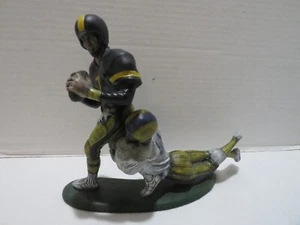 PITTSBURGH STEELERS BEN ROETHLISBERGER FIGURINE BIG BEN RAMS PLAYER #61 - Picture 1 of 7