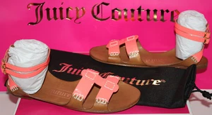 NIB Womens Juicy Couture Zizia Orange Patent / Caramel Sandals Shoes Size 7.5 - Imagen 1 de 5