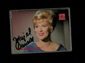 1996 Skybox #153 Nurse Christine Chapel Autographed Majel Barrett NM Star Trek - Picture 1 of 4