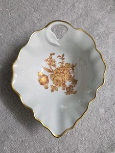 6" x 5" x 2" Limoges France Leaf Bowl Golden Rose Pattern Highlighted with Gold - Picture 1 of 2