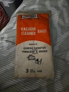 Vacuum Cleaner Bags Eureka Canister 700 Series & E3 Princess & Singer R225 - Picture 1 of 3