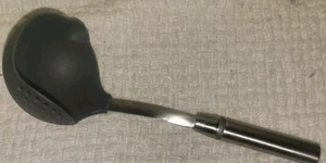 Pampered Chef Nylon Straining Ladle with Stainless Handle - Picture 1 of 2