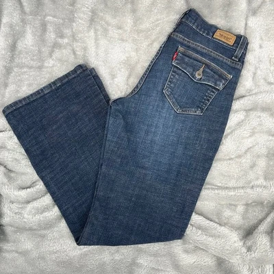 Pantalones de mezclilla para mujer Levis Perfectly Slimming 512 corte bota talla 8P lavado medio oscuro Foto 1 de 4