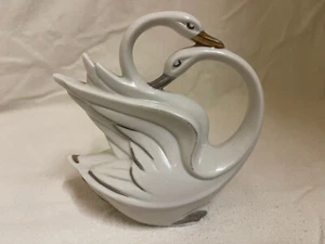 Porceline Capodimonte Italy Swans White Gold Silver Embraced Figurine - Picture 1 of 3