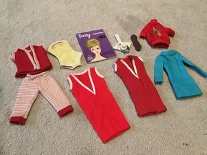 Konvolut Tressy Puppenkleidung Outfits Zubehör Tressy Moden Heft - Bild 1 von 22