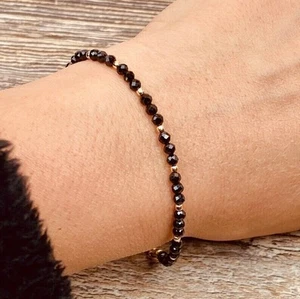 Black Spinal Faceted Round & Gold Filled Beaded Adjustable Woman Bracelet 6-9" - Picture 1 of 11