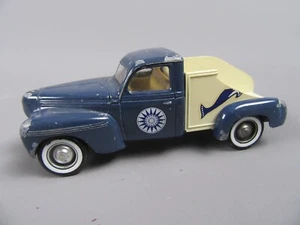 A881 Vintage 1986 Solido Age d'Or 4421 France Dodge Pub Dauphin 1940 Bleu 1:43 - Imagen 1 de 7