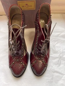ETRO Women's Plum  Leather Cut Out Studded Oxford Heels size 40 - Picture 1 of 14