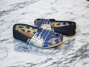 Toms Women's size 8 Custom Hand Painted Shoes Inspired by R2D2 - Picture 1 of 17