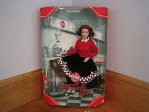 Coca-Cola Soda Fountain Barbie 1999---Edición de coleccionista----2da en serie - Imagen 1 de 12