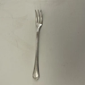 Silver Plated Seafood Cocktail Oyster Pickle Olive Fork Clovelly, Reed & Barton - Picture 1 of 10
