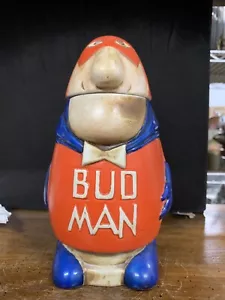 1975 1a VERSIONE (CS1) BUDWEISER BUDMAN STEIN, CRAVATTA SENZA ANNODI, TESTA CAVA CON PLI - Foto 1 di 8