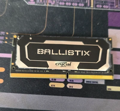 Crucial Ballistix BL2K16G32C16S4B 3200 MHz, DDR4, DRAM, Laptop 16GB SODIMM - Image 1 of 2