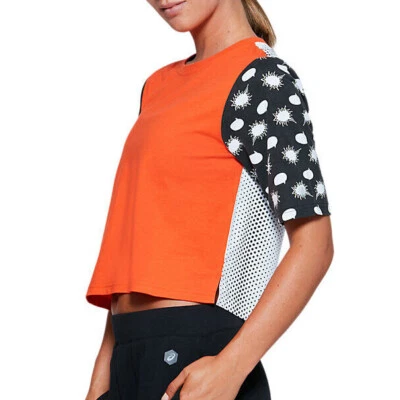 NUEVO CON ETIQUETAS Asics Para Mujer Happy Chaos Camiseta Cuadrada Camisa Corta Estampado Koi/Punto Naranja, Grande Foto 1 de 4