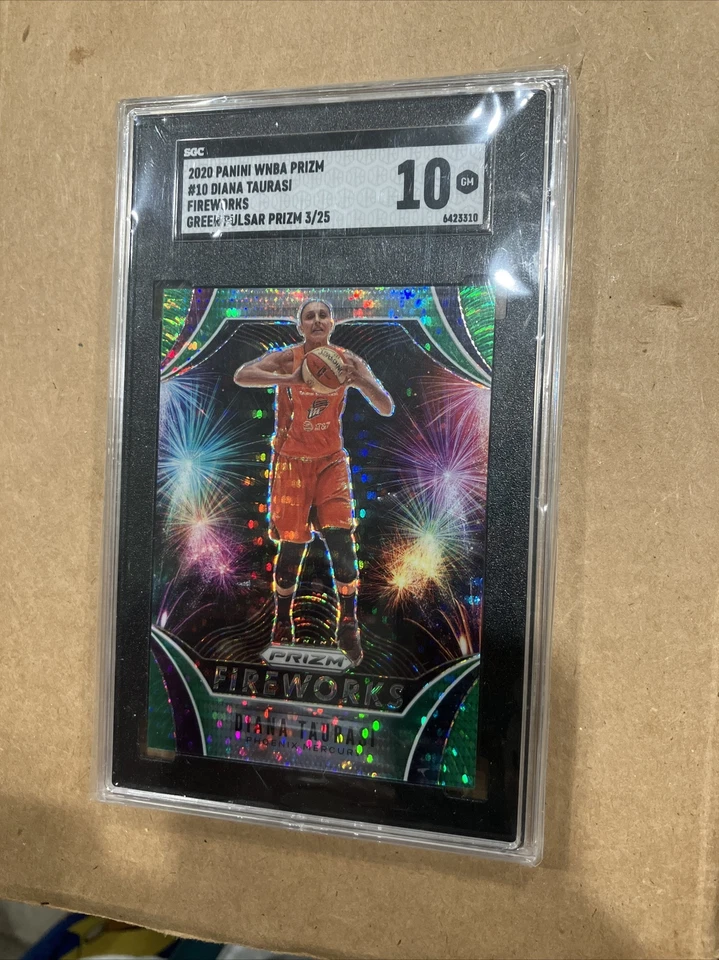 2020 wnba prizm #10 diana taurasi green pulsar fireworks RARE Jersey #3/25 - Image 1 of 4