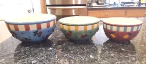Set of 3 Debbie Mumm Sakura Nesting Mixing Bowls w/ Fruit - RARE - Picture 1 of 12
