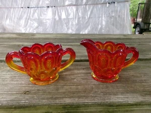 Vintage rot und bernsteinfarben Sahne und Zucker Set, schweres dickes Glas OHNE Deckel - Bild 1 von 7