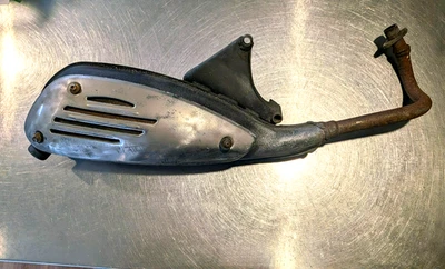 VESPA  PIAGGIO LX50 2009 OEM EXHAUST MUFFLER SYSTEM - image 1 of 4