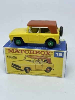 Vintage Lesney Matchbox 18 Custom Green Hub Field Car Nice Repro Box - Image 1 of 4