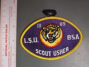 Usher calcio Boy Scout Louisiana State University Tigers 8399 mm - Foto 1 di 1