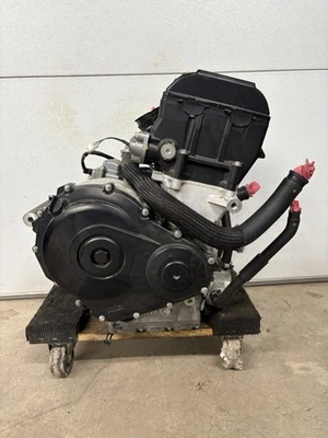 11-23 MOTOR SUZUKI GSXR 750 GSXR750 OEM GARANTIZADO Bueno 12k #0184 Foto 1 de 4