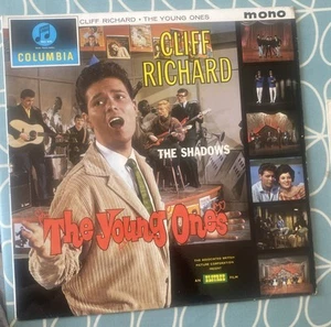 CLIFF RICHARD & THE SHADOWS "THE YOUNG ONES" VINYL LP MONO NM- (4) - Picture 1 of 9