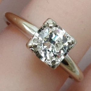 Anillo de compromiso solitario de diamantes de corte redondo de 0,56 quilates de oro blanco de 14 quilates de colección talla 7 LMH2 - Imagen 1 de 9