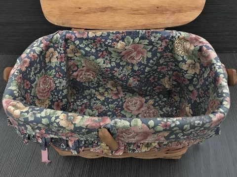 Old Wooden Antique-ish LONGABERGER Picnic Basket Floral Liner Carrier Lid Handle Cover