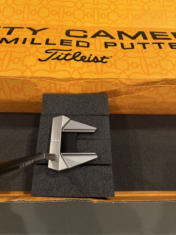 2025 Scotty Cameron Phantom 7.5 Putter Custom shop LA golf shaft Mint!  - Image 1 of 4