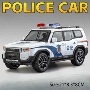 1:24 Prado Polizeiauto Model Car with Light and Sound Features - Bild 1 von 7