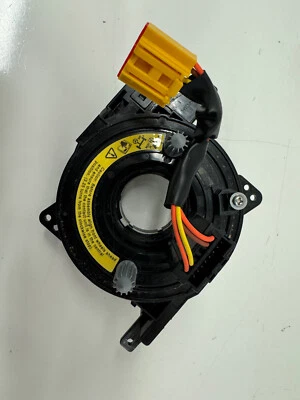 Carrete de contacto del volante 14-18 Volvo S60 V60 XC60 sin calefacción 31343662 Foto 1 de 4
