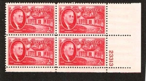 1945 U.S.CLASSIC Roosevelt Commemorative 2c Carm Plt# Blk of 4 Sc#931 M/NH/OG - Picture 1 of 1